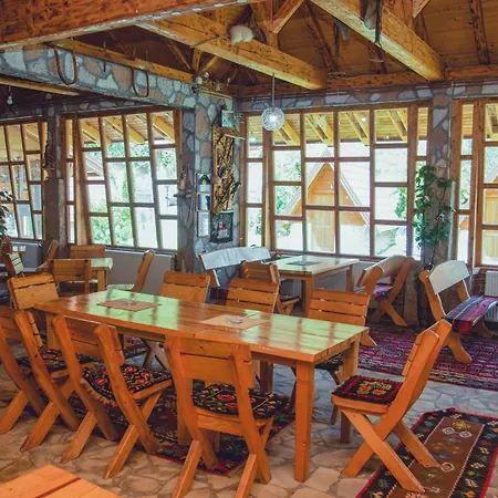 Kemp Rafting Kamp Dvije Vrbe 3*