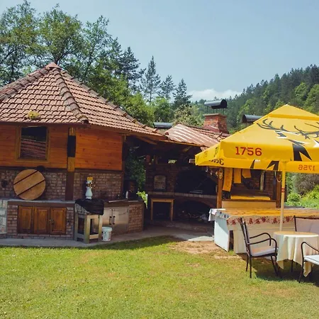 Camping Rafting Kamp Dvije Vrbe 3*