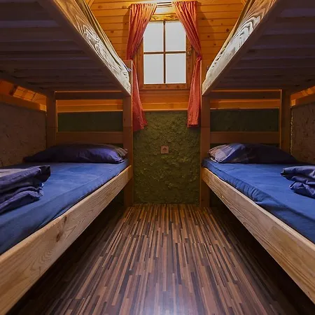Campsite Rafting Kamp Dvije Vrbe 3*