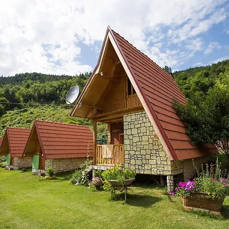 Camping Rafting Kamp Dvije Vrbe 3*