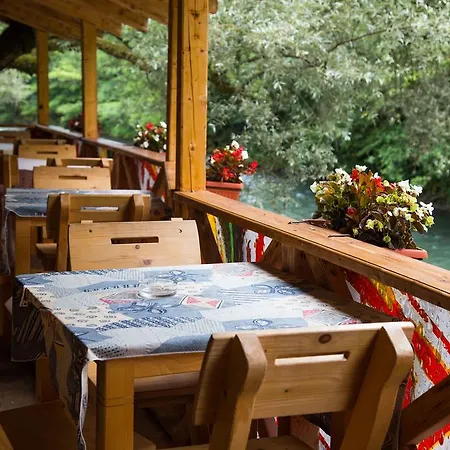 Camping Rafting Kamp Dvije Vrbe 3*